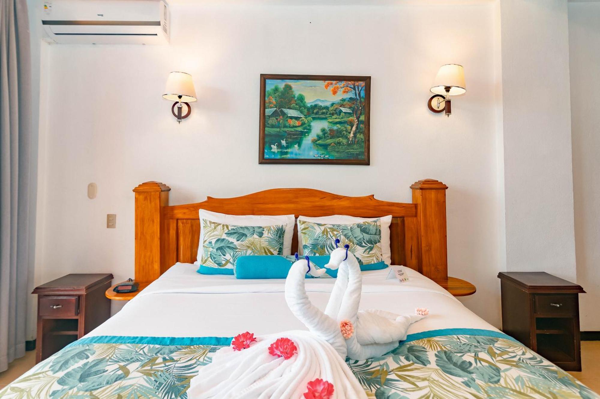 Hotel San Bada Resort & Spa Manuel Antonio Kültér fotó