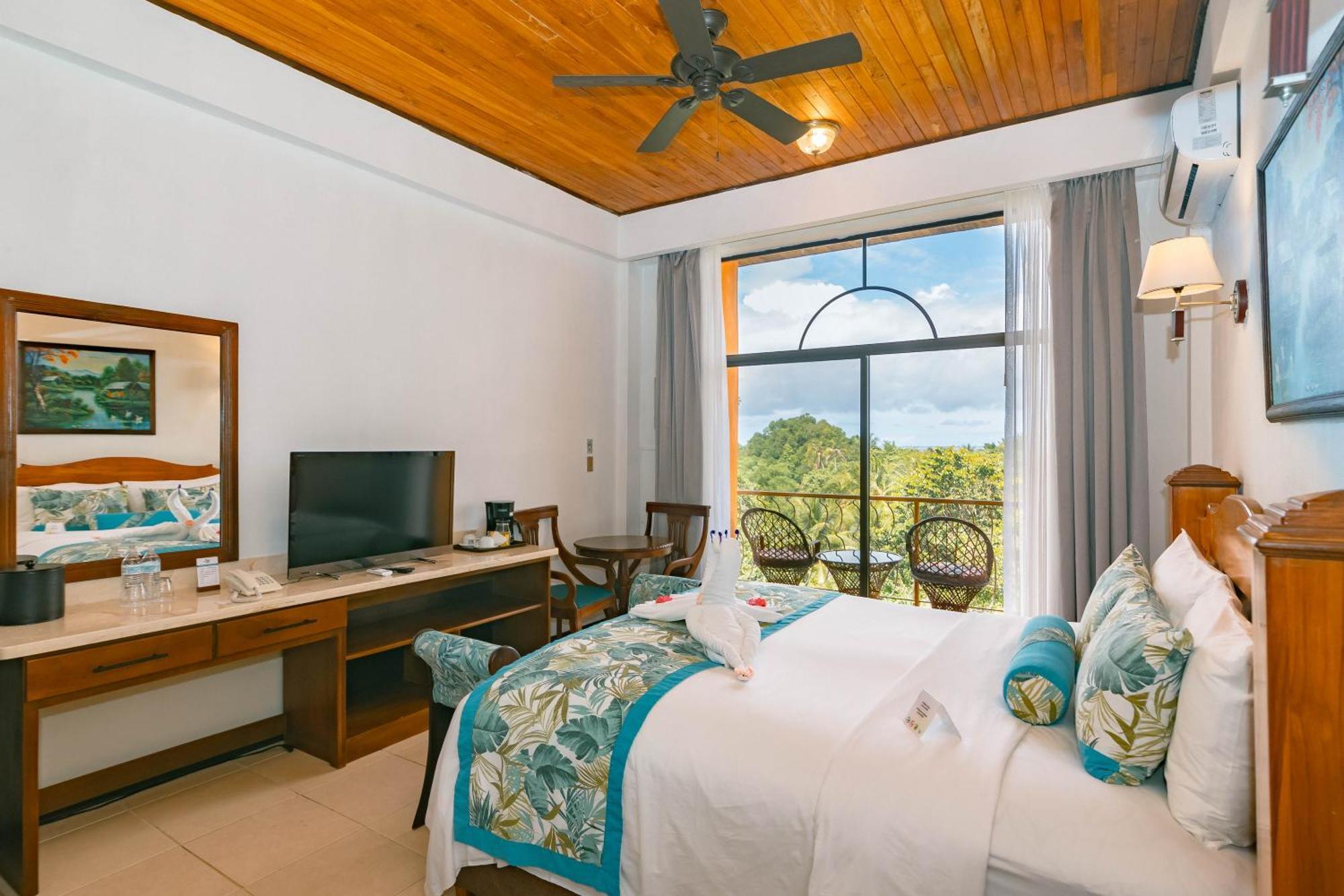 Hotel San Bada Resort & Spa Manuel Antonio Kültér fotó