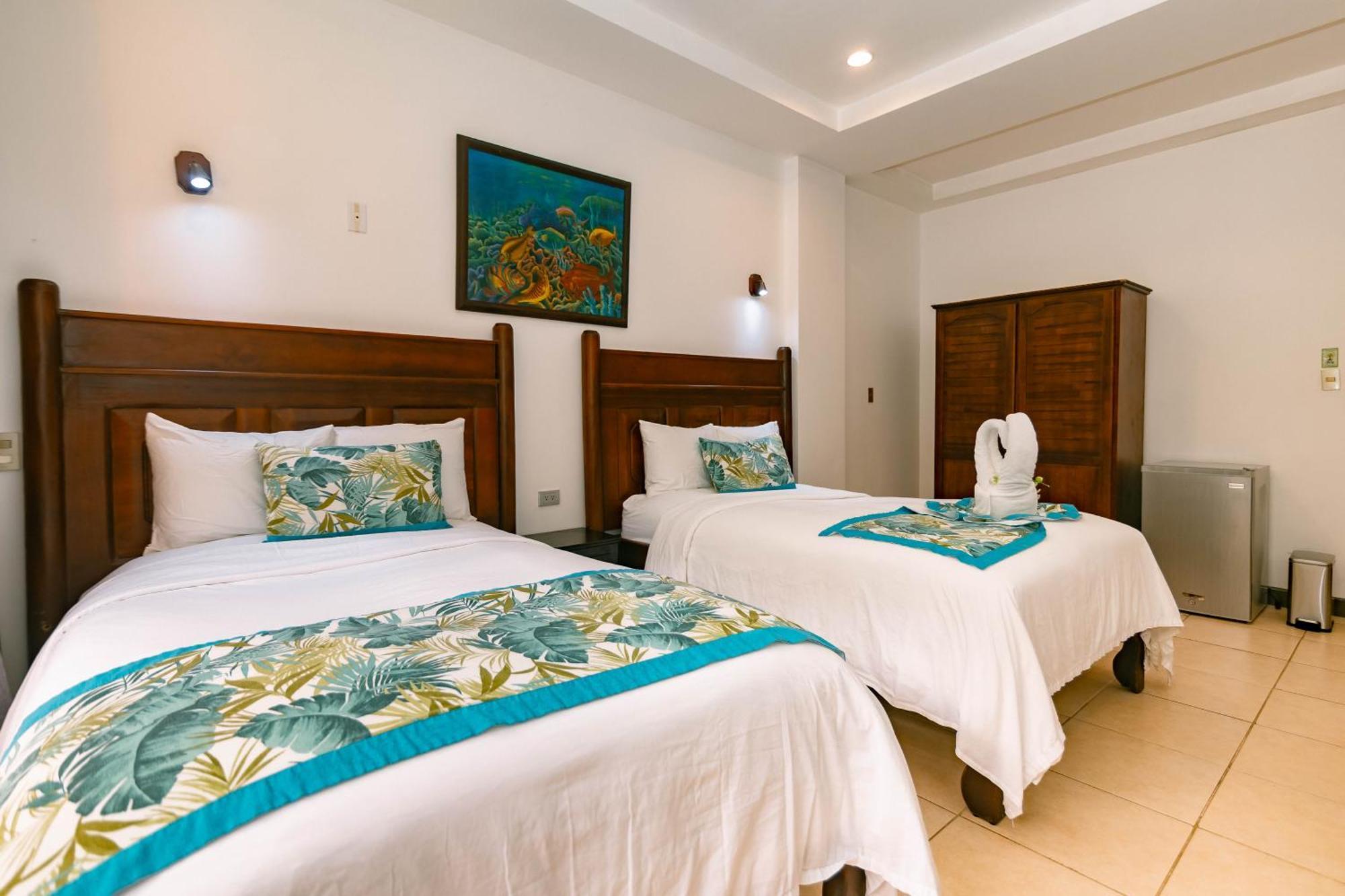 Hotel San Bada Resort & Spa Manuel Antonio Kültér fotó